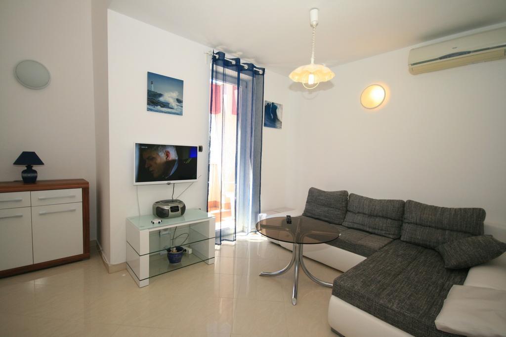 Ruzmarinka 4* Apartman Baška Kültér fotó