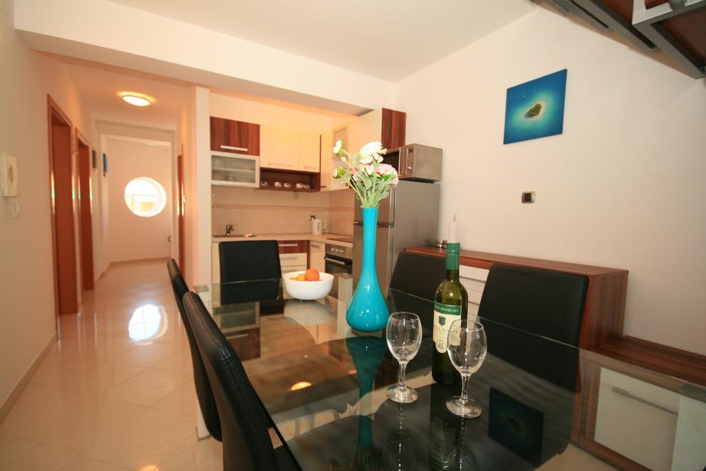 Ruzmarinka 4* Apartman Baška Kültér fotó