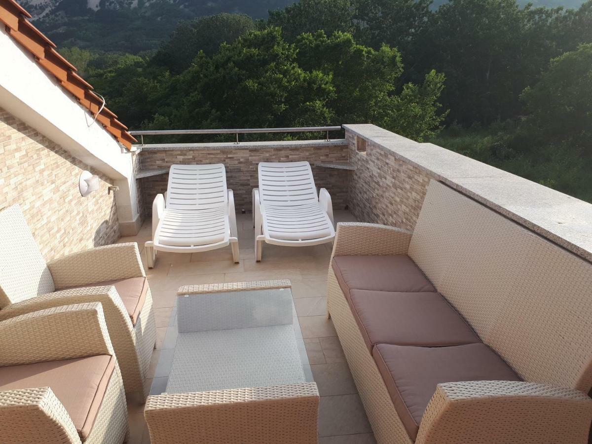 Ruzmarinka 4* Apartman Baška Kültér fotó