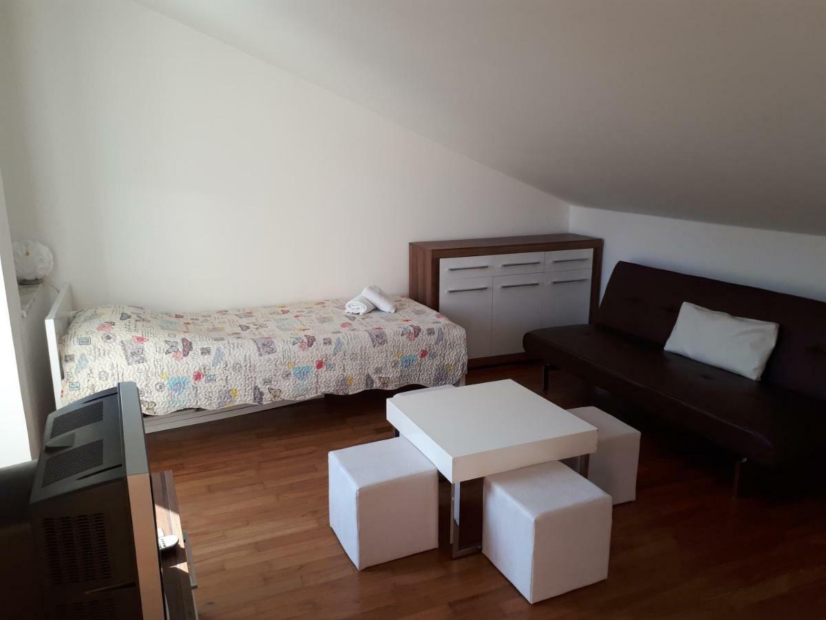 Ruzmarinka 4* Apartman Baška Kültér fotó