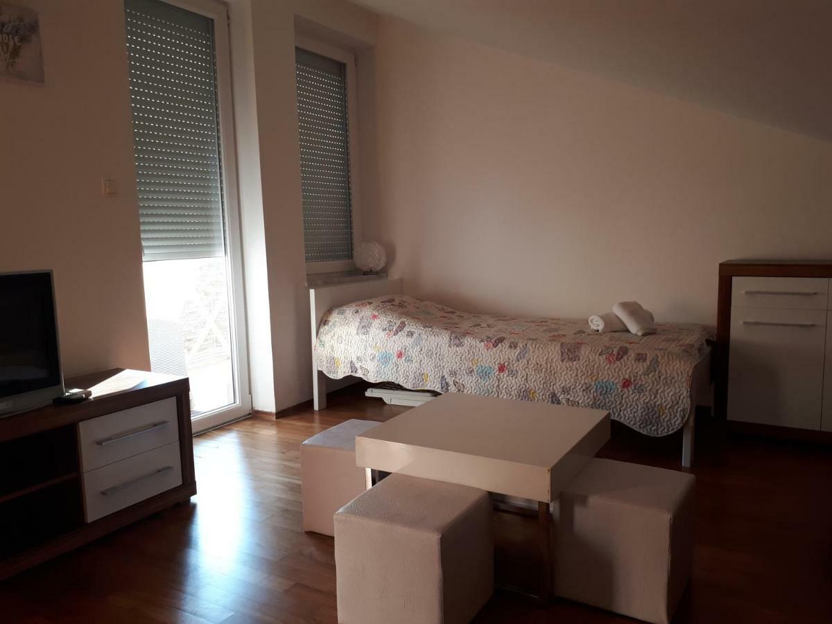 Ruzmarinka 4* Apartman Baška Kültér fotó