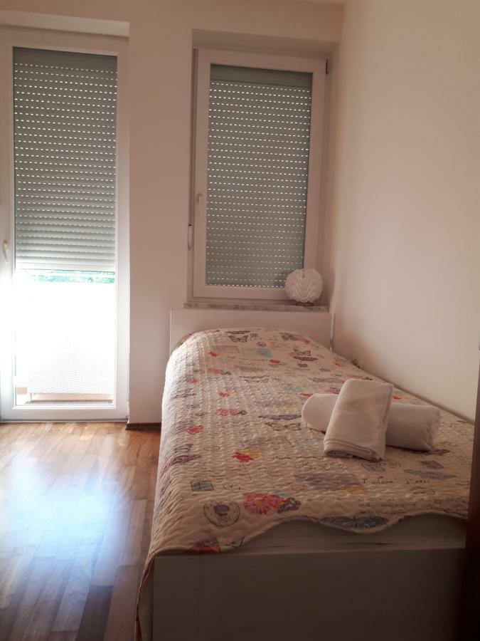 Ruzmarinka 4* Apartman Baška Kültér fotó